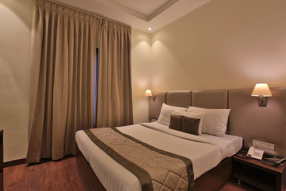 Regale Inn Új-Delhi Kültér fotó