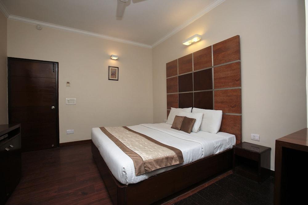 Regale Inn Új-Delhi Kültér fotó