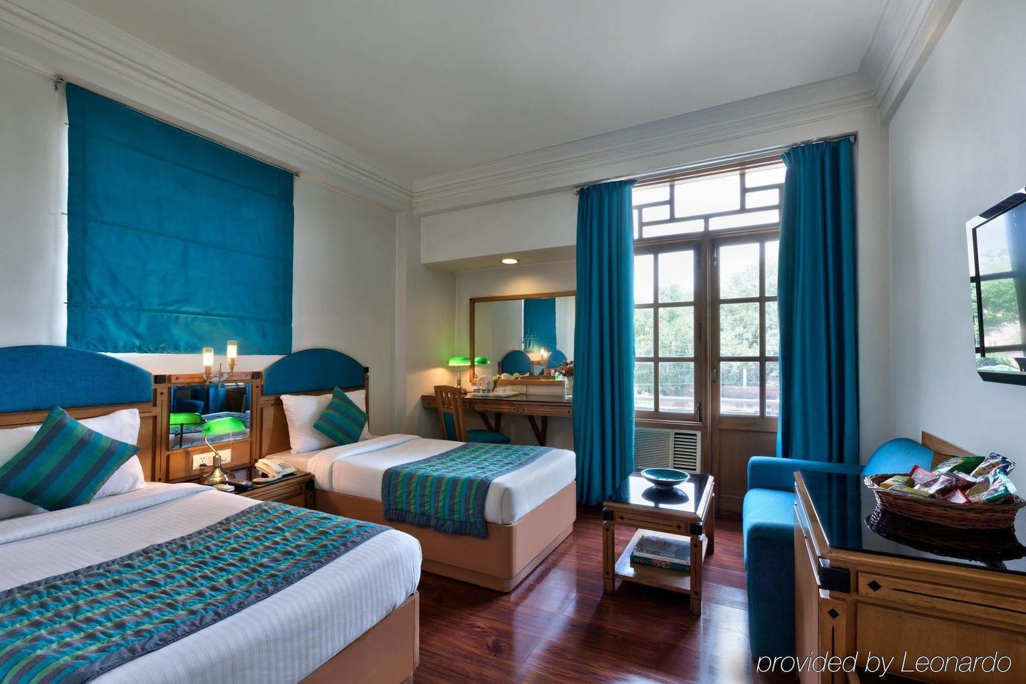 Regale Inn Új-Delhi Kültér fotó