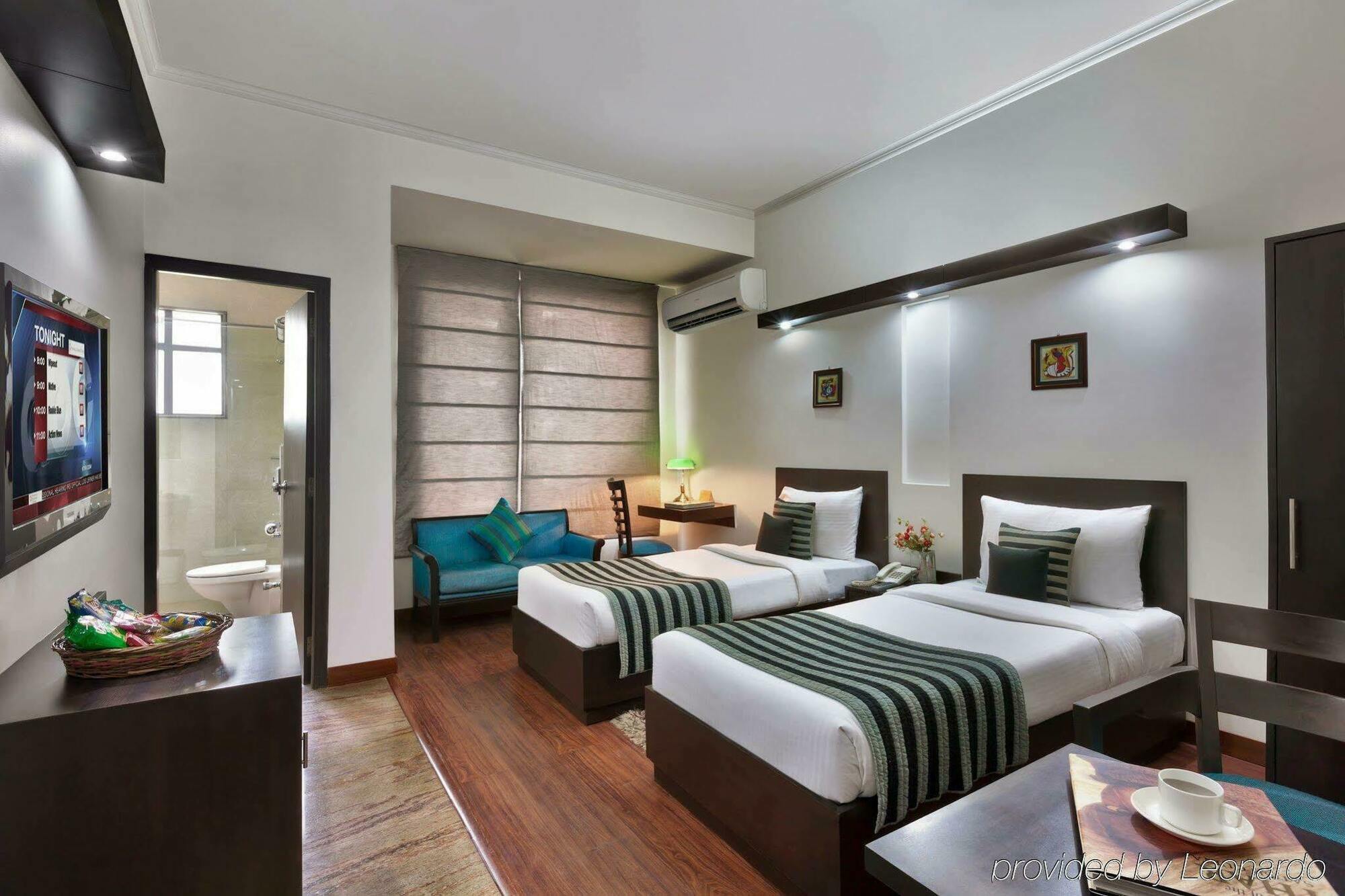 Regale Inn Új-Delhi Kültér fotó